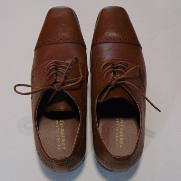Perry Ellis Other - NEW Perry Ellis Portfolio Brown Dress Shoes Size 9
